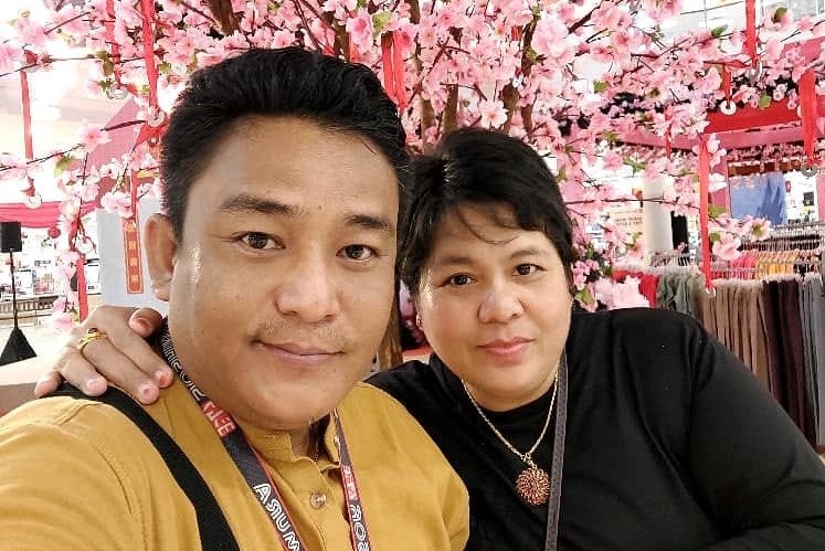 緬甸難民社運人士杜莎末（Thuzar Maung）和她的丈夫蘇旦丁溫（Saw Than Tin Win）及三名子女在馬來西亞吉隆坡家中遭人綁架失蹤，照片攝於2023年7月4日。