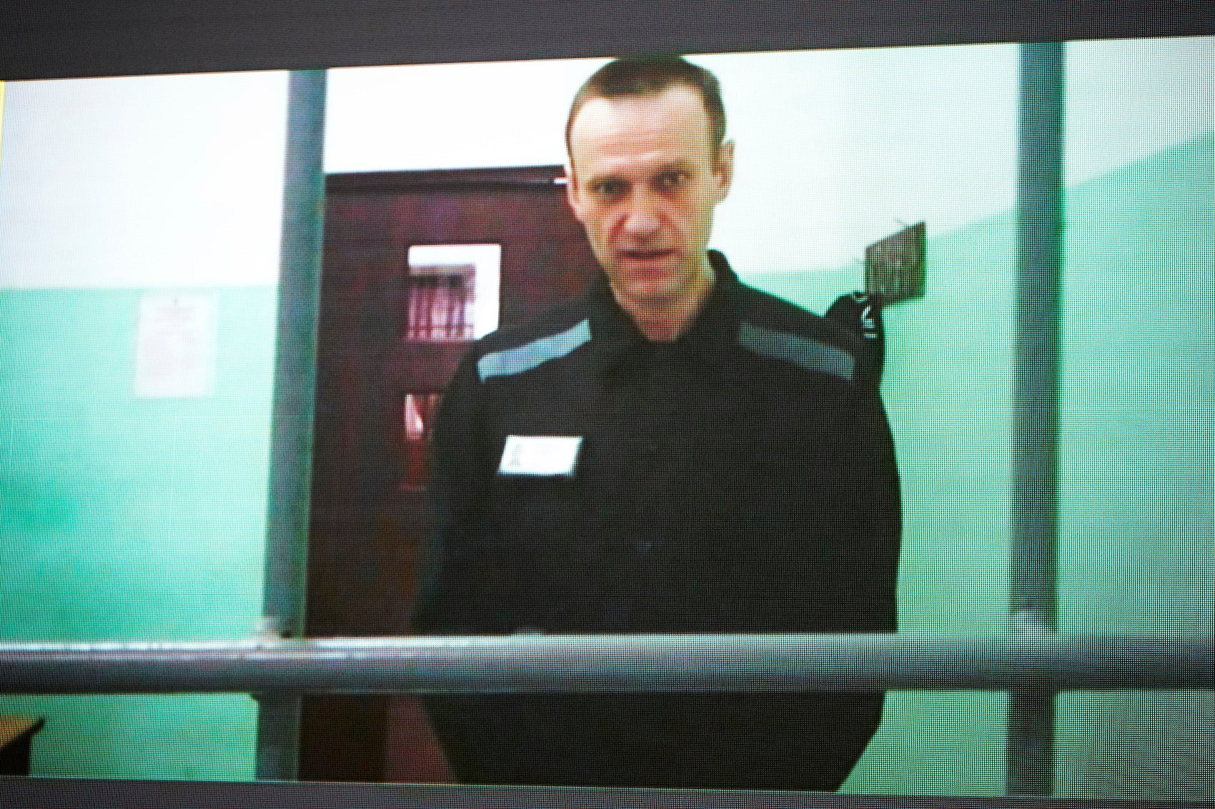 Российский оппозиционер Алексей Навальный на экране монитора из колонии в Мелехово (Владимирская область) во время заседания Верховного суда РФ 22 июня 2023 года. Видео предоставлено ФСИН.