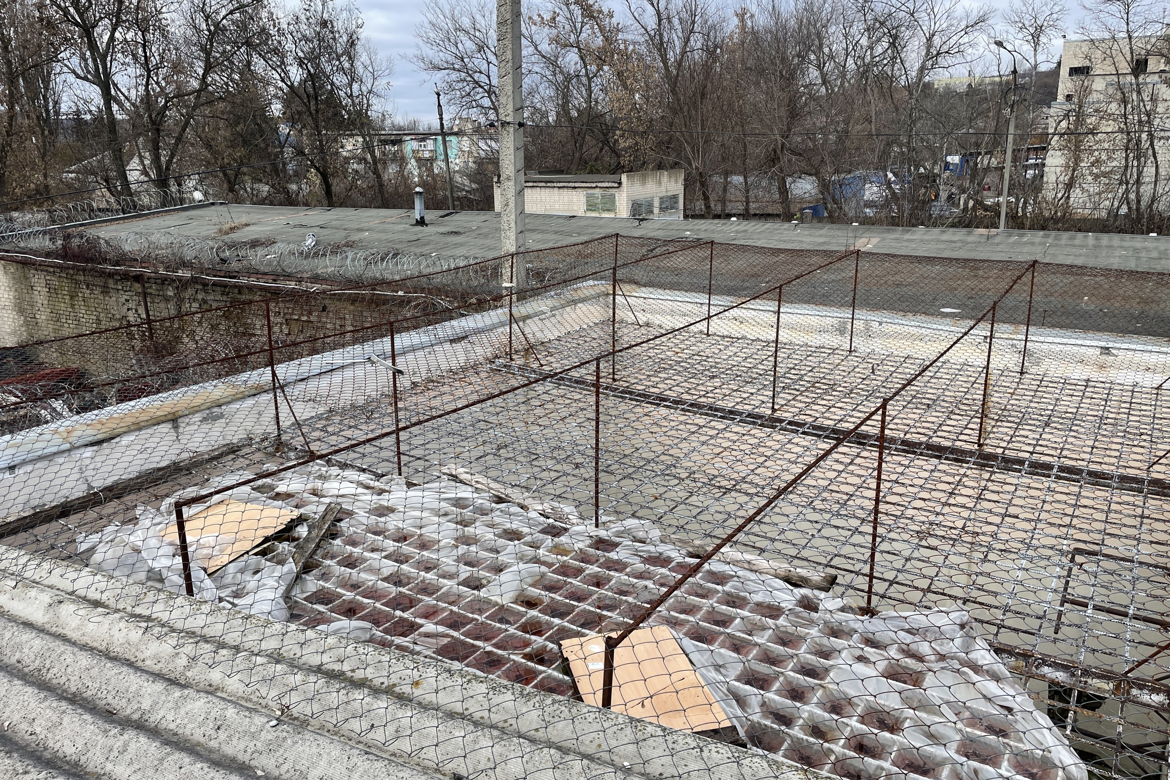 An overhead photo of an outdoor detention cell