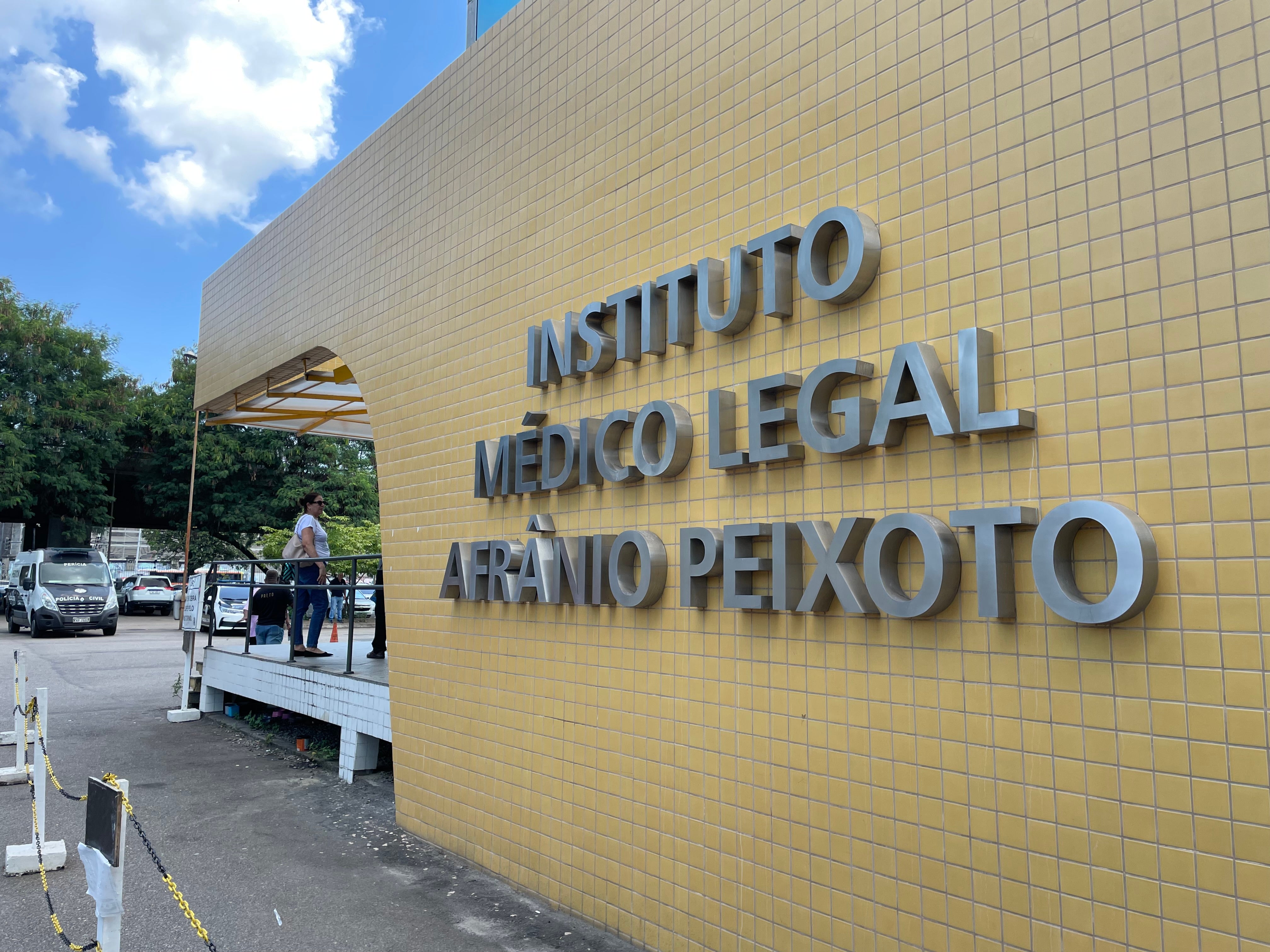 Photo of the façade of the Rio de Janeiro Forensic Medical Institute