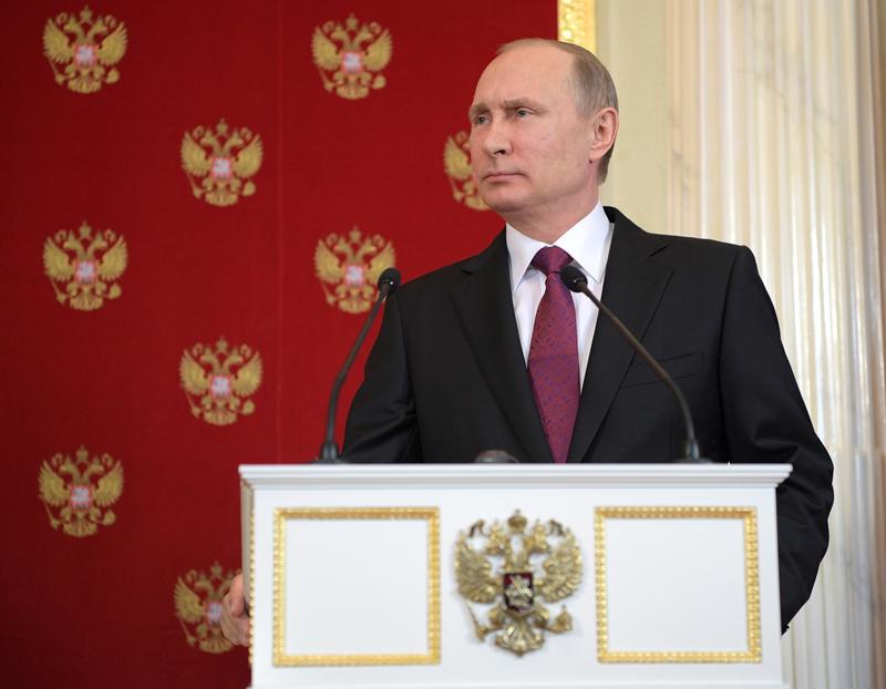 Президент России Владимир Путин на пресс-конференции с президентом Италии Серджо Маттареллой по итогам переговоров в Кремле 11 апреля 2017 г.