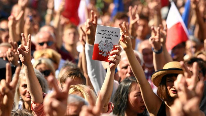 Cover for Poland Report 