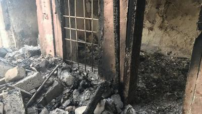 Burned out remains of a room in a damaged house in Mosul’s Old City, following the authorities’ removal of about 80 bodies, April 4, 2018.  © 2018 Belkis Wille/Human Rights Watch