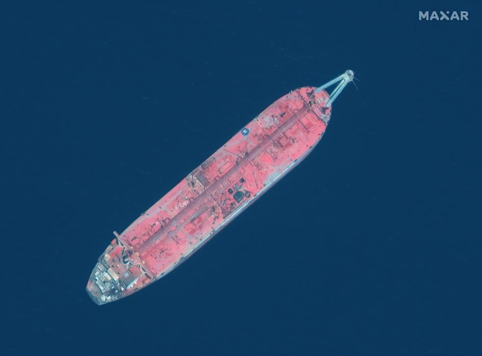 Safer supertanker off the coast of Yemen