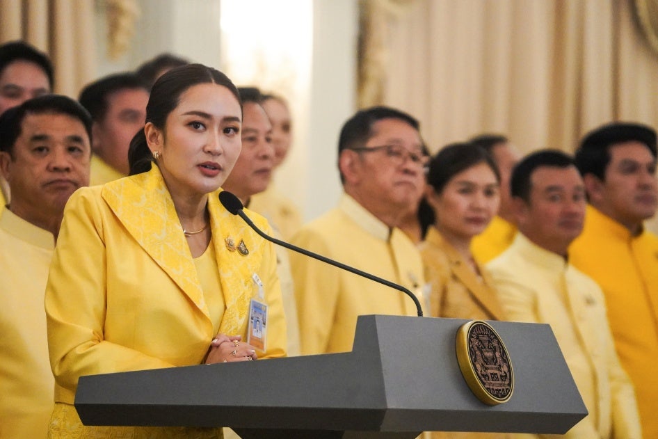 นายกรัฐมนตรีแพทองธาร ชินวัตร แถลงข่าวกับกับสื่อมวลชน พร้อมกับคณะรัฐมนตรีชุดใหม่ หลังการประชุมนัดพิเศษที่ ทำเนียบรัฐบาล กรุงเทพมหานคร วันที่ 7 กันยายน 2567