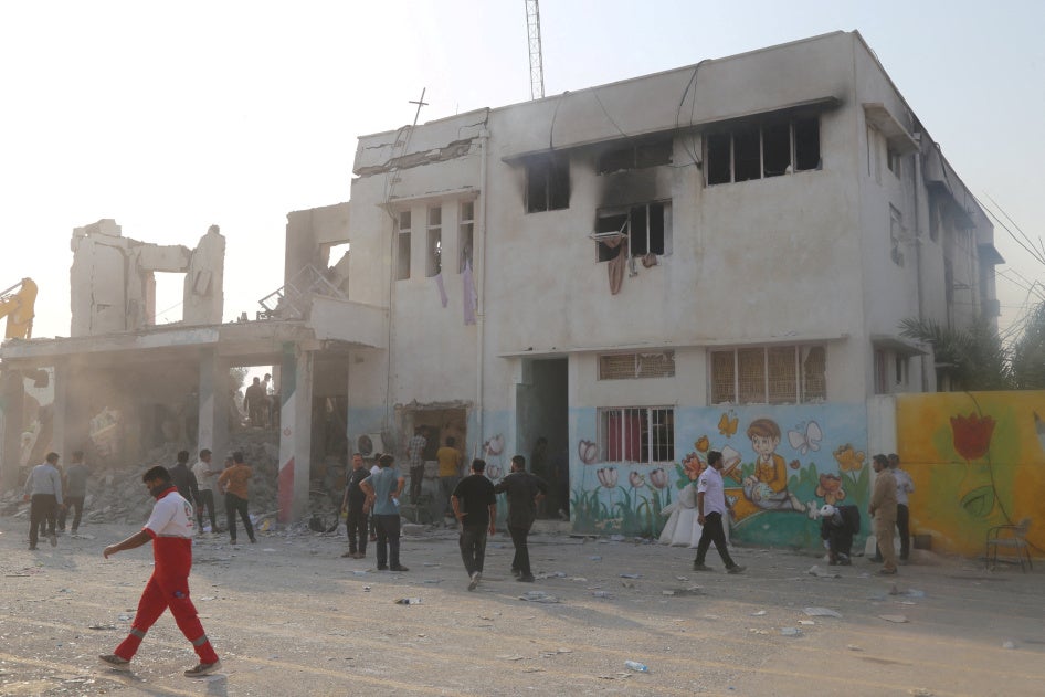 Secuelas del ataque perpetrado el 28 de febrero de 2026 contra una escuela en Minab, al sur de Irán. 