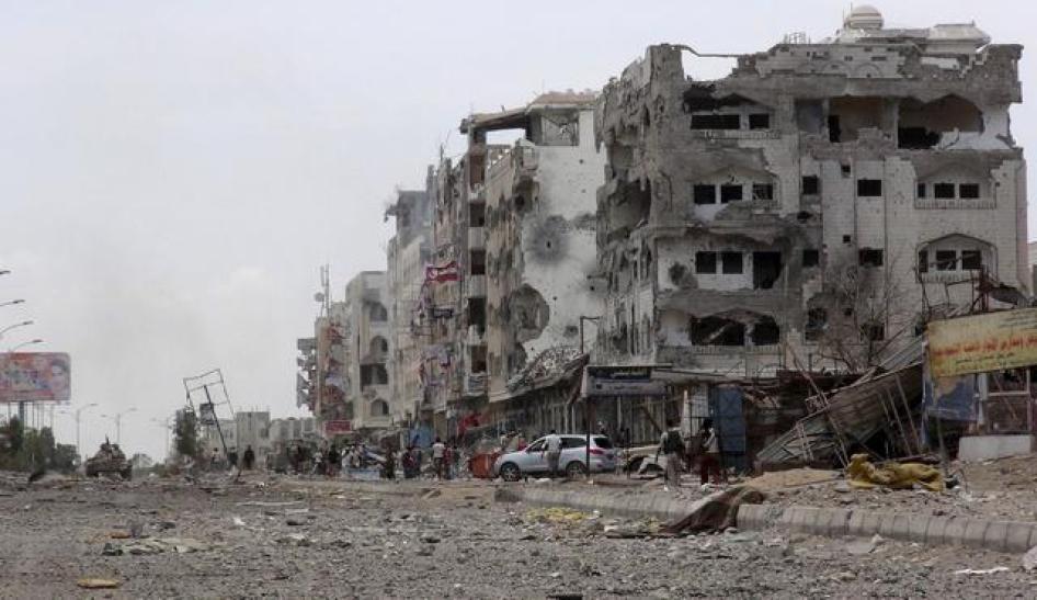 Damaged buildings in Yemen's southern port city of Aden, May 8, 2015.