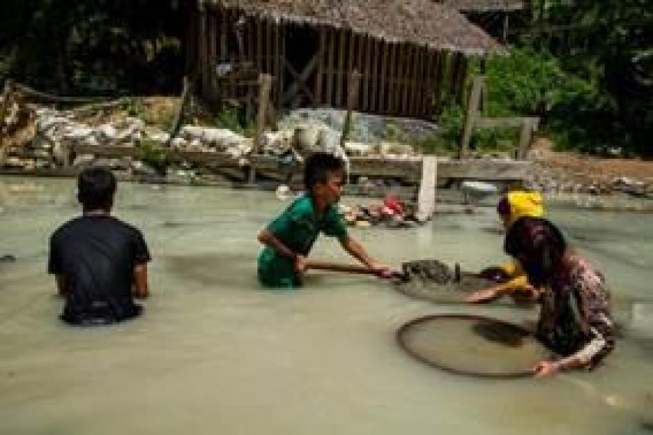 2015-9-philippines-crd-photo#2-spanish