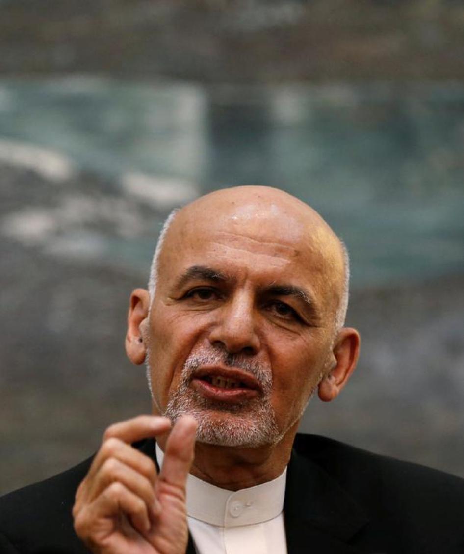 Afghanistan's President Ashraf Ghani speaks during a joint news conference with U.S defense secretary Ashton Carter in Kabul, Afghanistan on July 12, 2016. 