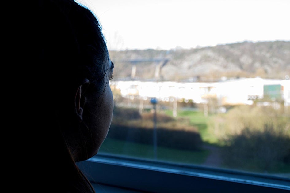 Nour T., en 16-årig flicka från Syrien, i ett gruppboende i Göteborg. 