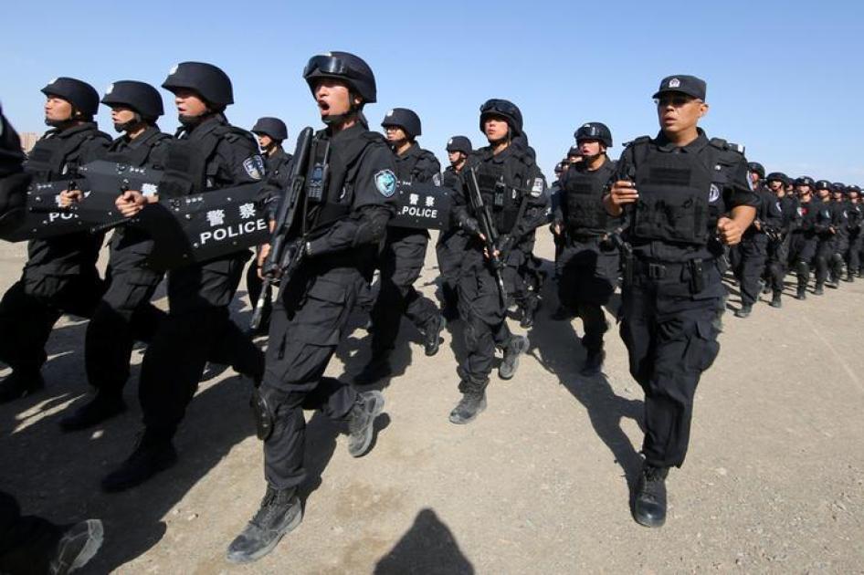 Chinese soldiers participate in an anti-terror drill in Hami, Xinjiang Uighur Autonomous Region, China, July 8, 2017.