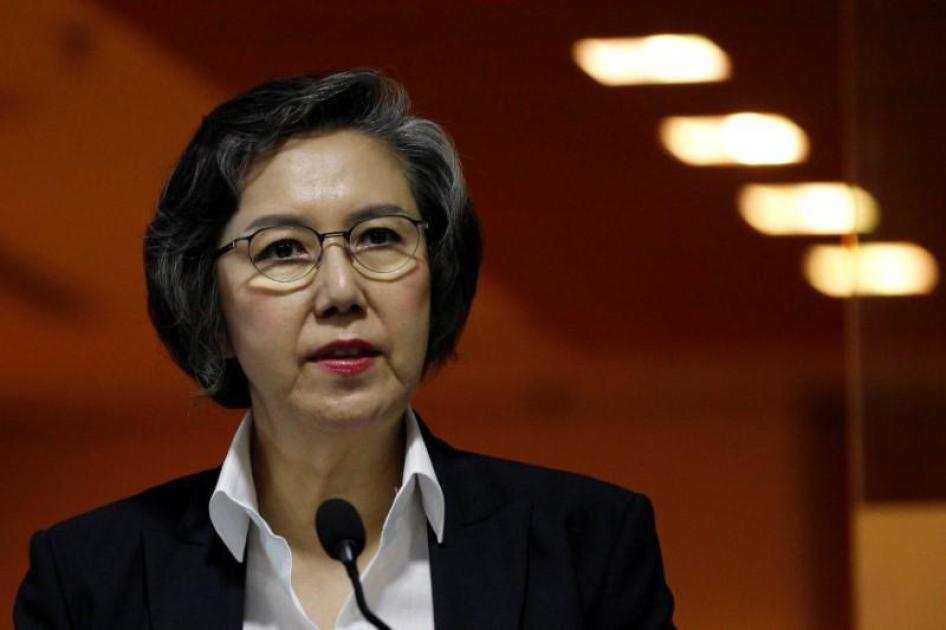 Yanghee Lee, UN special rapporteur on human rights in Burma, speaks at a news conference in Rangoon, July 1, 2016.