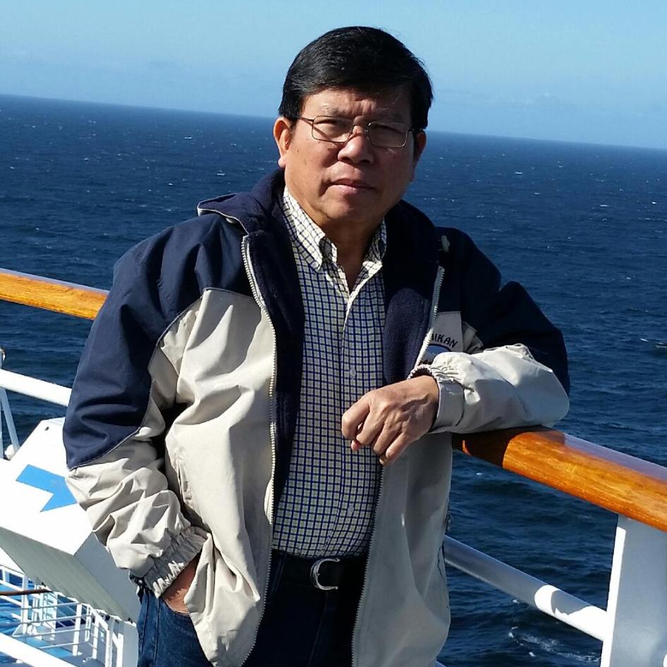 Chau Van Kham.