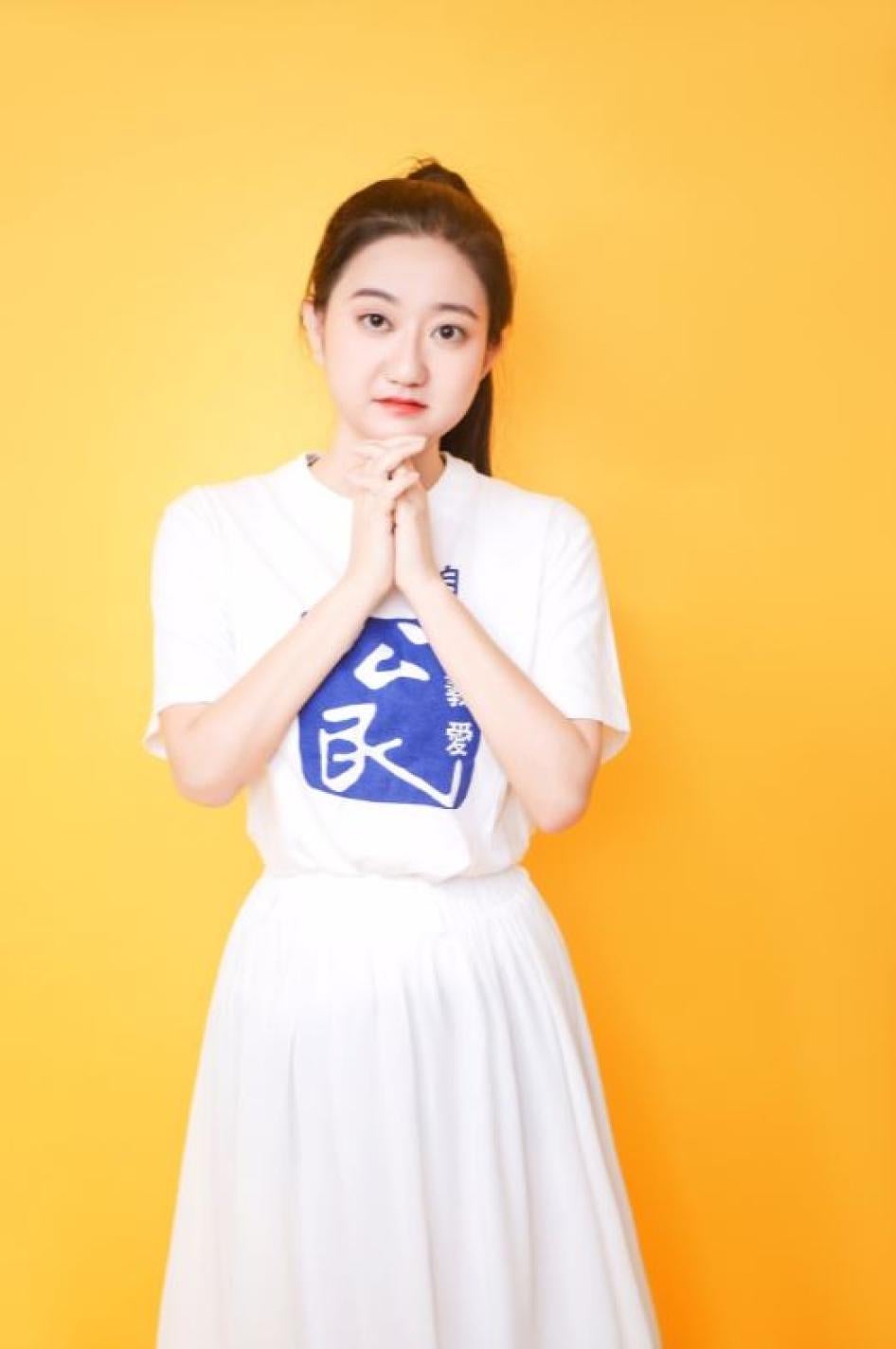 李翘楚。