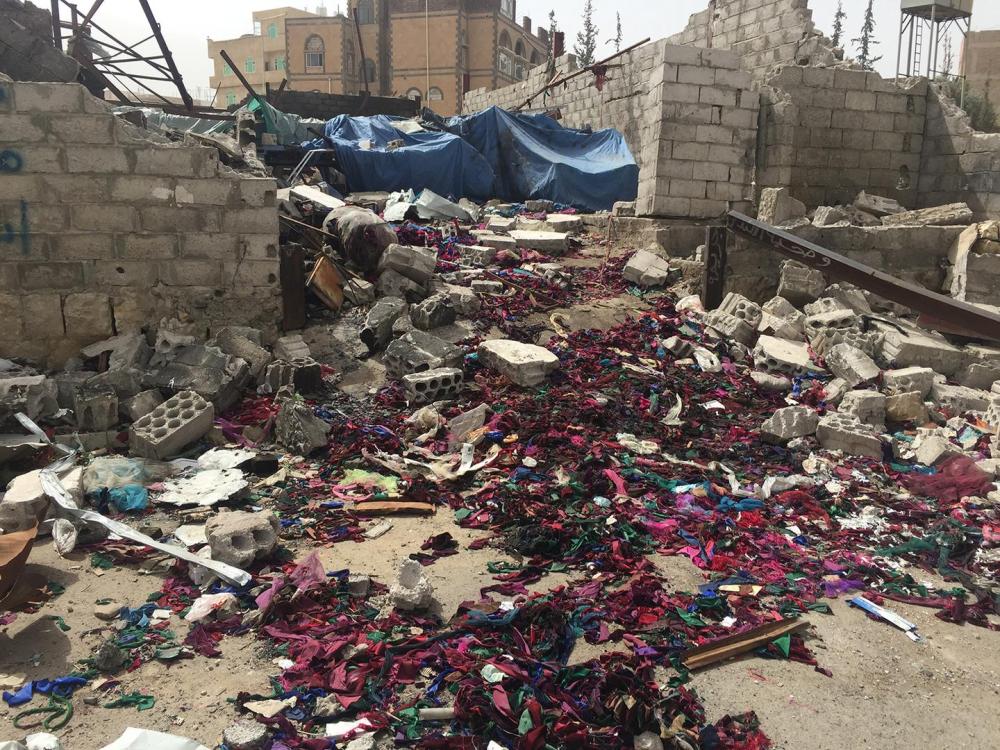 Seventeen workers remained inside the Middle East Workshop for Sewing and Embroidery when coalition aircraft bombed it on February 14, 2016. One died and four sustained injuries. © 2016 Belkis Wille/Human Rights Watch