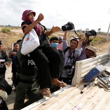 201706asia_cambodia_protestorKHMER