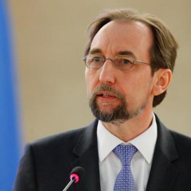联合国人权事务高级专员扎伊德・拉阿德・侯赛因在联合国人权理事会发言，瑞士日内瓦，2018年2月26日。